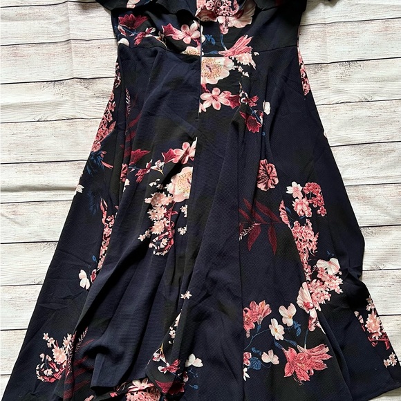 AX Paris | Navy Floral Cutout Handkerchief Dress - Picture 4 of 6